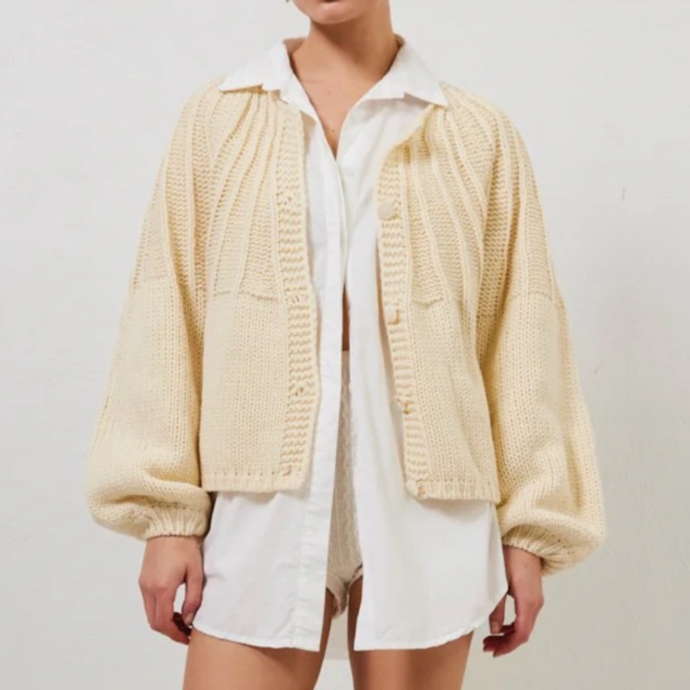 VRG GRL Riley Knit Cream Cardigan